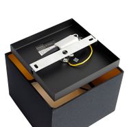 Plafoniera-moderna-neagra-cu-auriu---VT