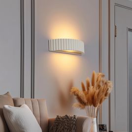 Skandinavska zidna lampa bijela organska - Plaster