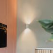 Design-wandlamp-wit-vierkant---Sabbir
